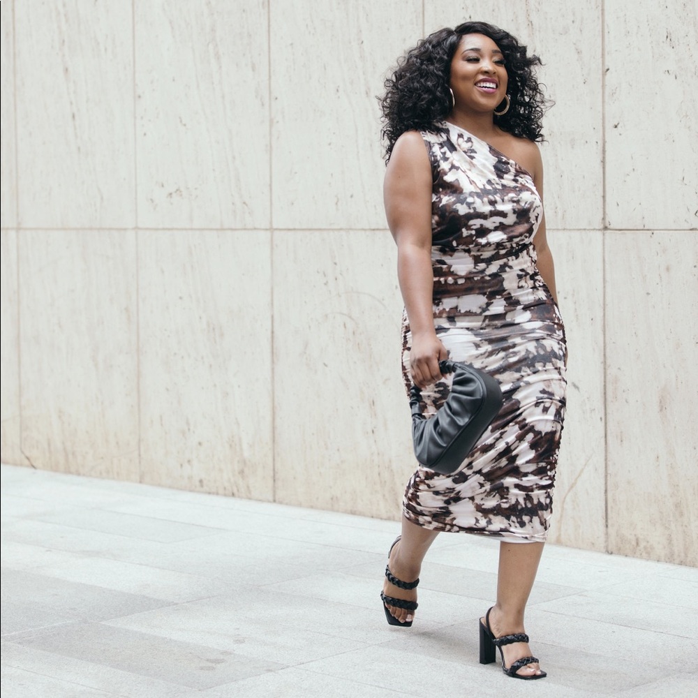 Marble print one shoulder midi dress
